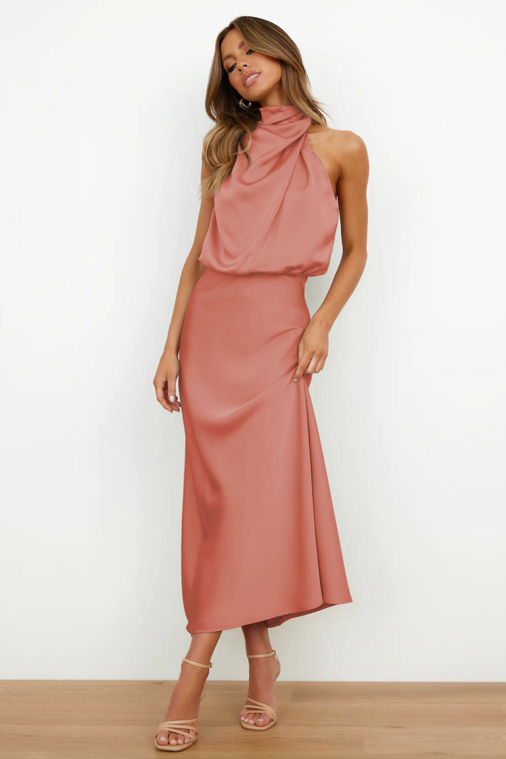 CÓRDOBA | Elegancka Sukienka o Nowoczesnym Kroju
