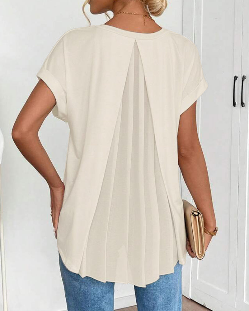 Kortærmet T-shirt med monokromt patchwork