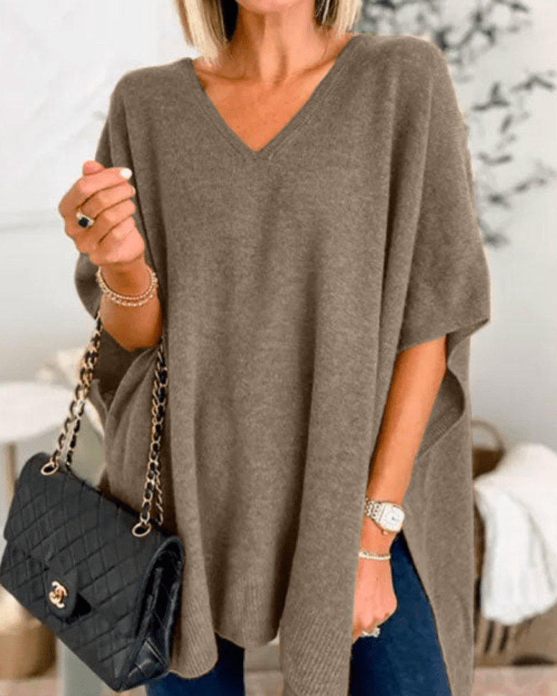 Erica | Poncho-sweater med V-hals og løs pasform